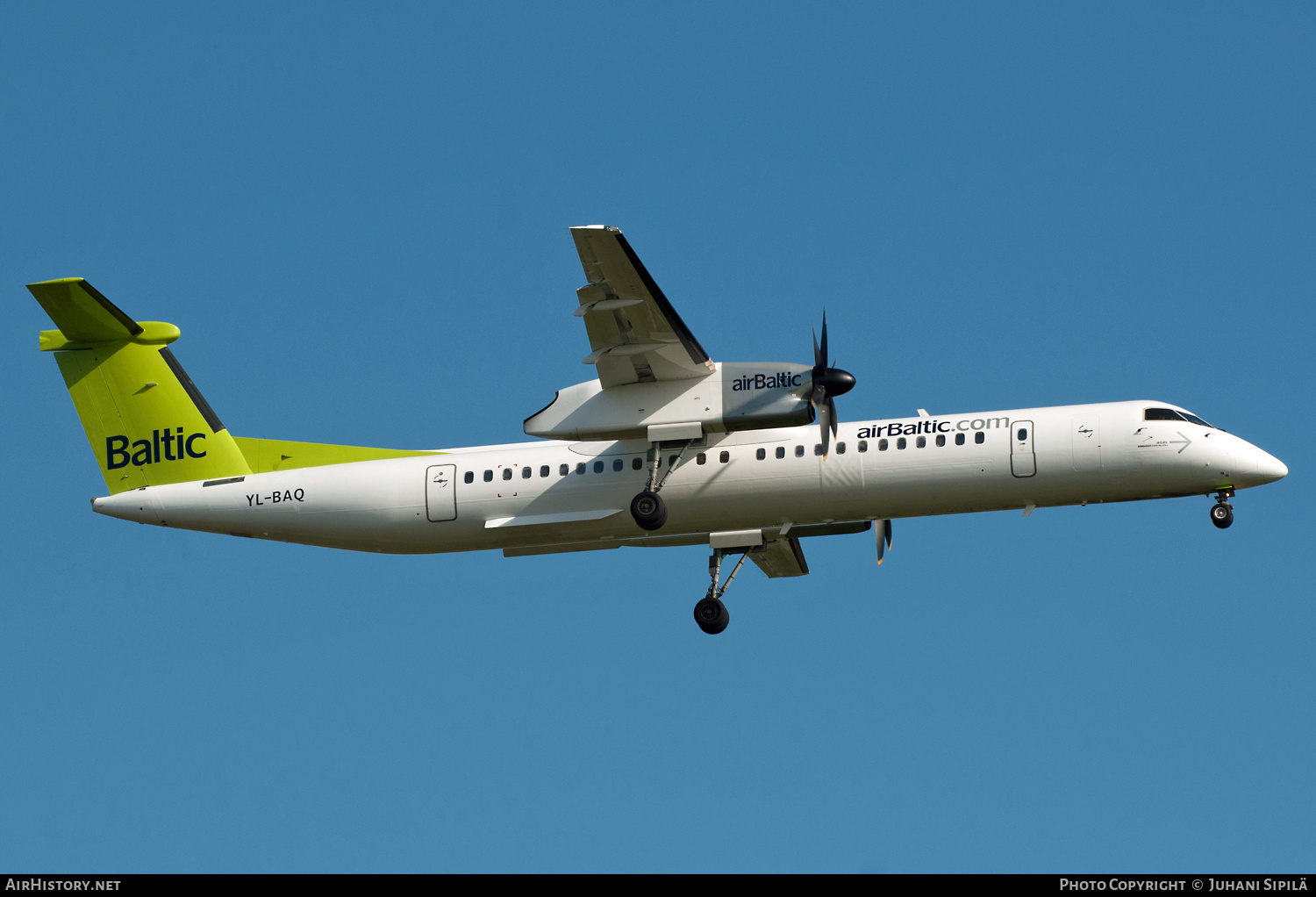 Aircraft Photo of YL-BAQ | Bombardier DHC-8-402 Dash 8 | AirBaltic | AirHistory.net #148324