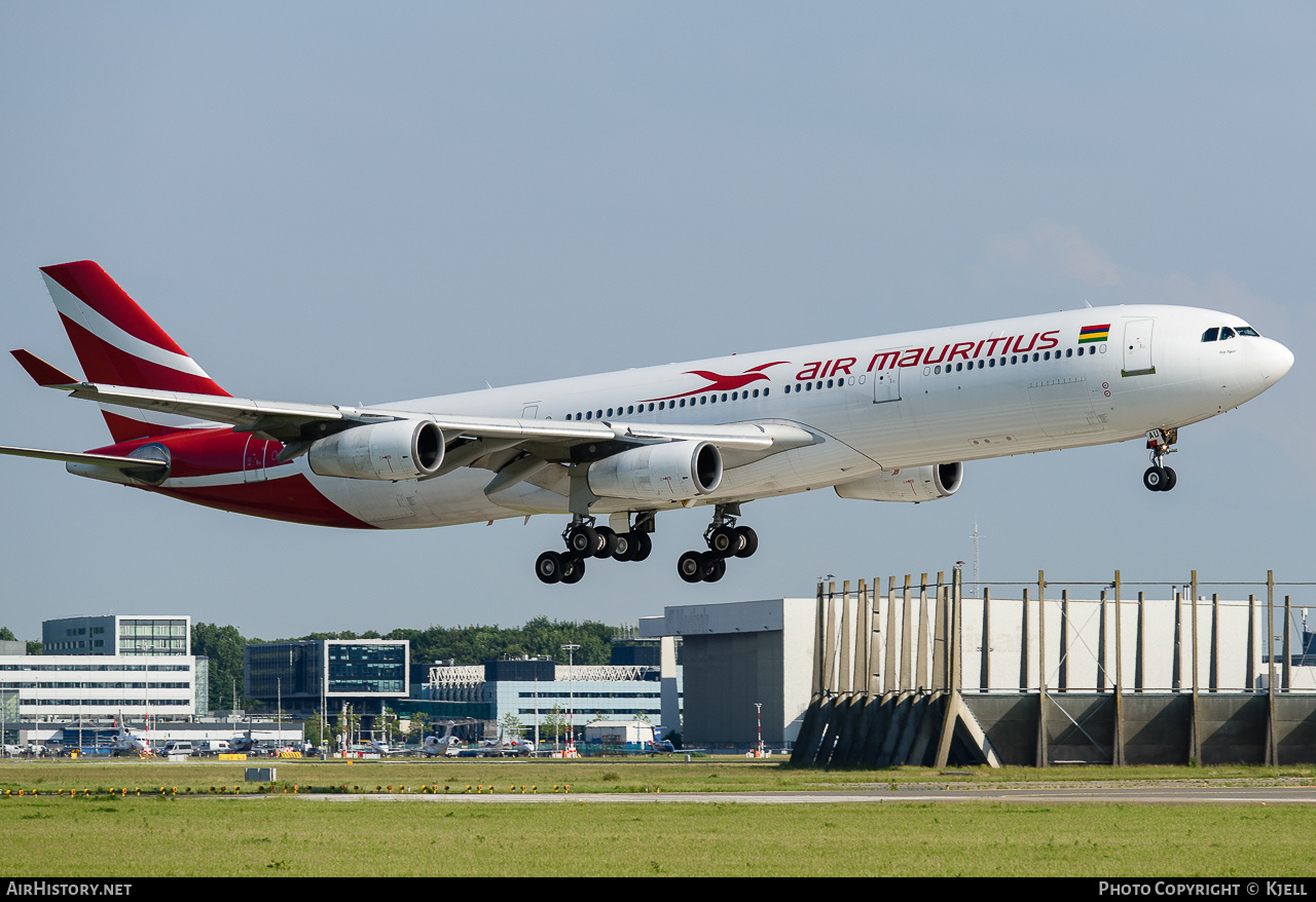 Aircraft Photo of 3B-NAU | Airbus A340-312 | Air Mauritius | AirHistory.net #148364