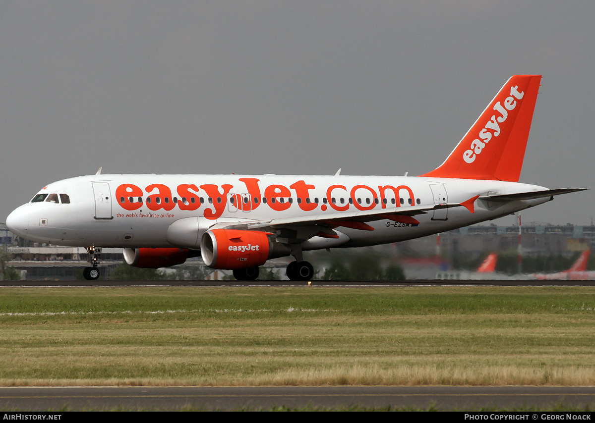 Aircraft Photo of G-EZSM | Airbus A319-111 | EasyJet | AirHistory.net #148388