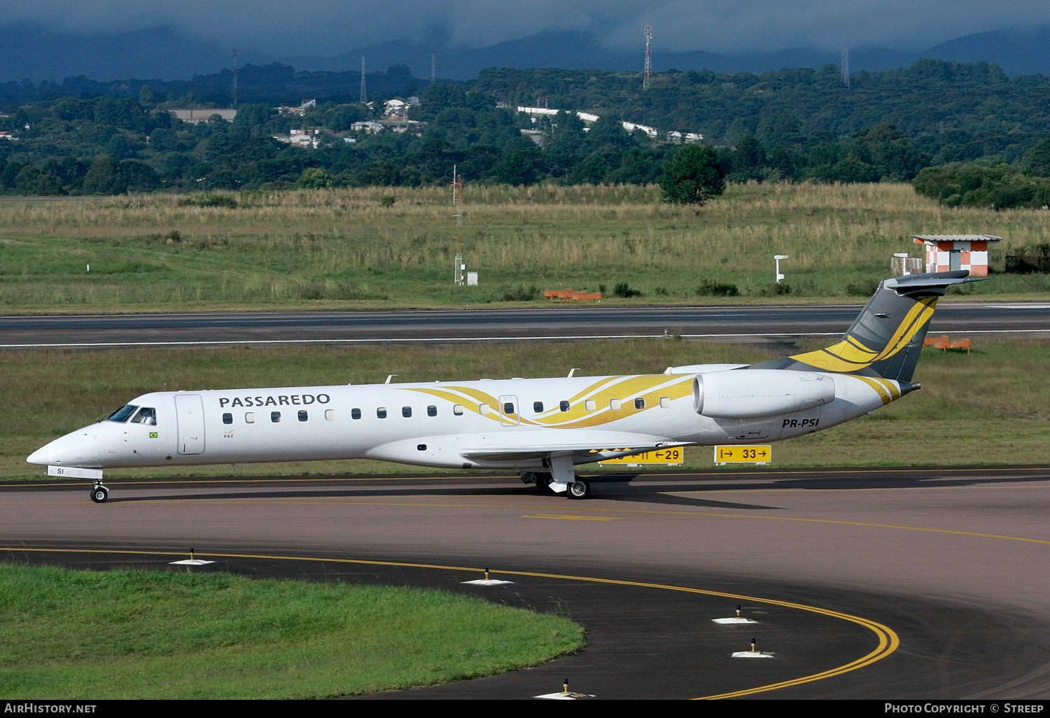 Aircraft Photo of PR-PSI | Embraer ERJ-145LR (EMB-145LR) | Passaredo Linhas Aéreas | AirHistory.net #148398