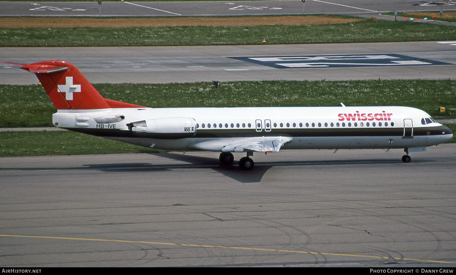 Aircraft Photo of HB-IVE | Fokker 100 (F28-0100) | Swissair | AirHistory.net #148478