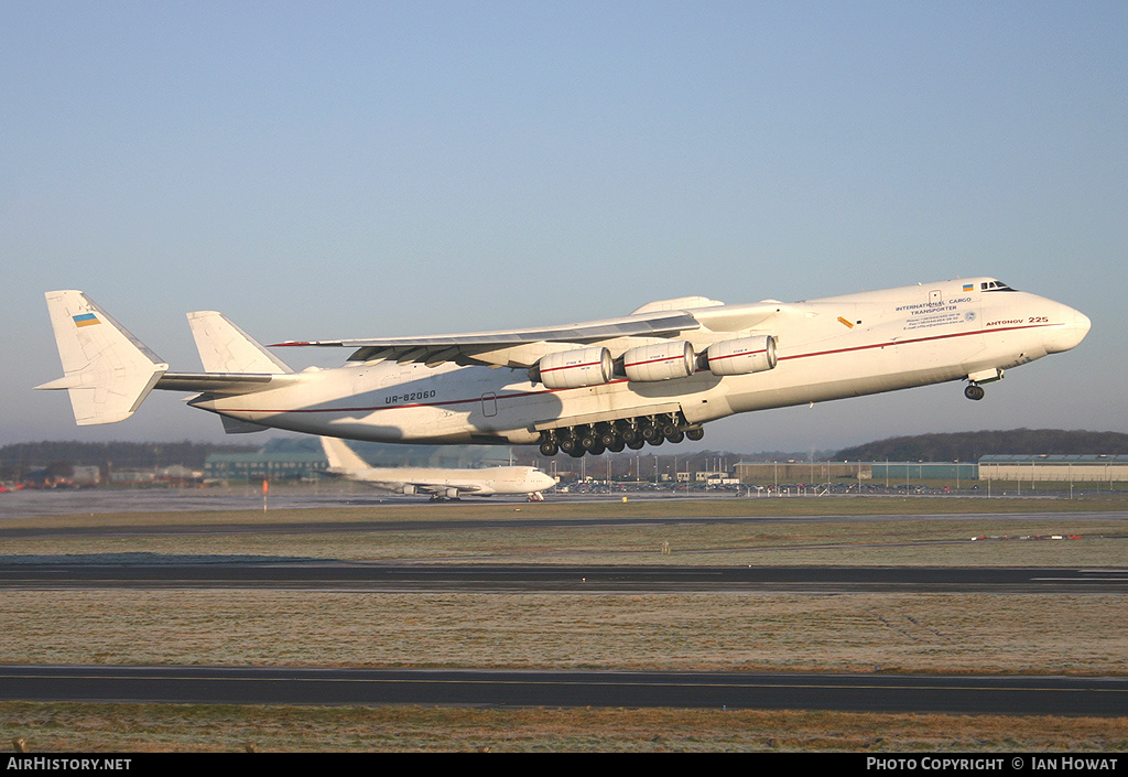 Aircraft Photo of UR-82060 | Antonov An-225 Mriya | Antonov Design Bureau | AirHistory.net #148522