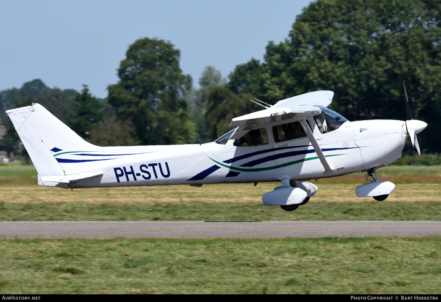 Aircraft Photo of PH-STU | Cessna 172R Skyhawk | AirHistory.net #148542