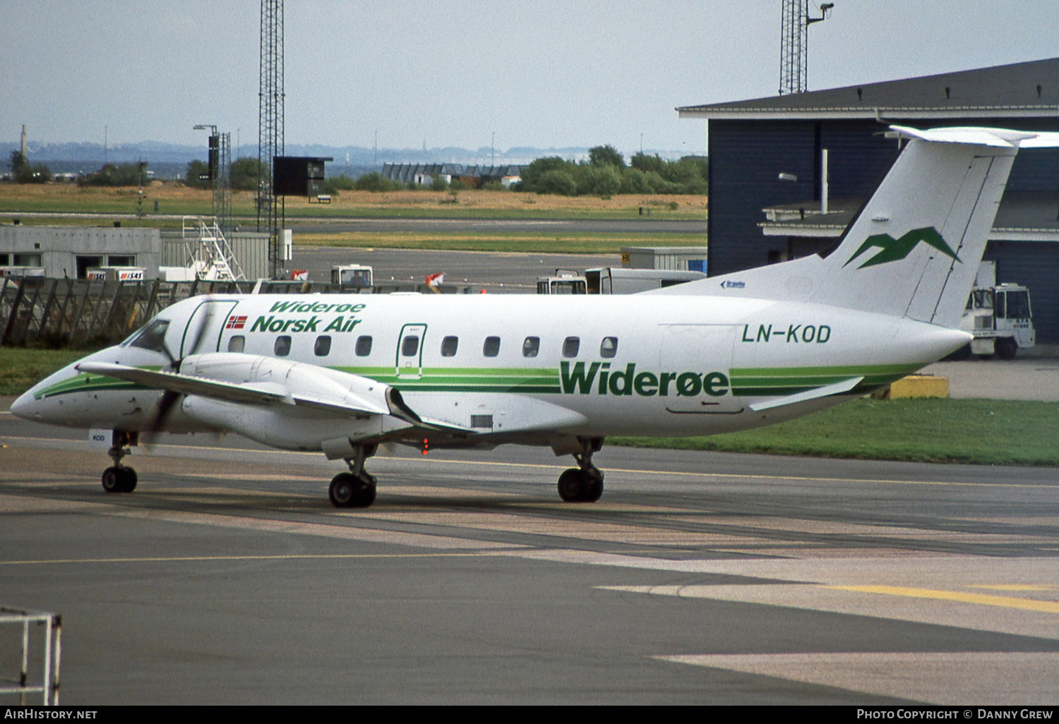 Aircraft Photo of LN-KOD | Embraer EMB-120RT Brasilia | Widerøe Norsk Air | AirHistory.net #148548