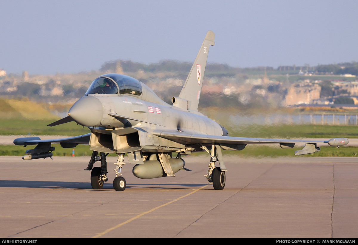 Aircraft Photo of ZJ806 | Eurofighter EF-2000 Typhoon T1 | UK - Air Force | AirHistory.net #148577