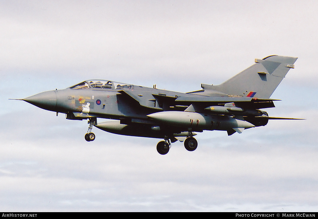 Aircraft Photo of ZA560 | Panavia Tornado GR4 | UK - Air Force | AirHistory.net #148676