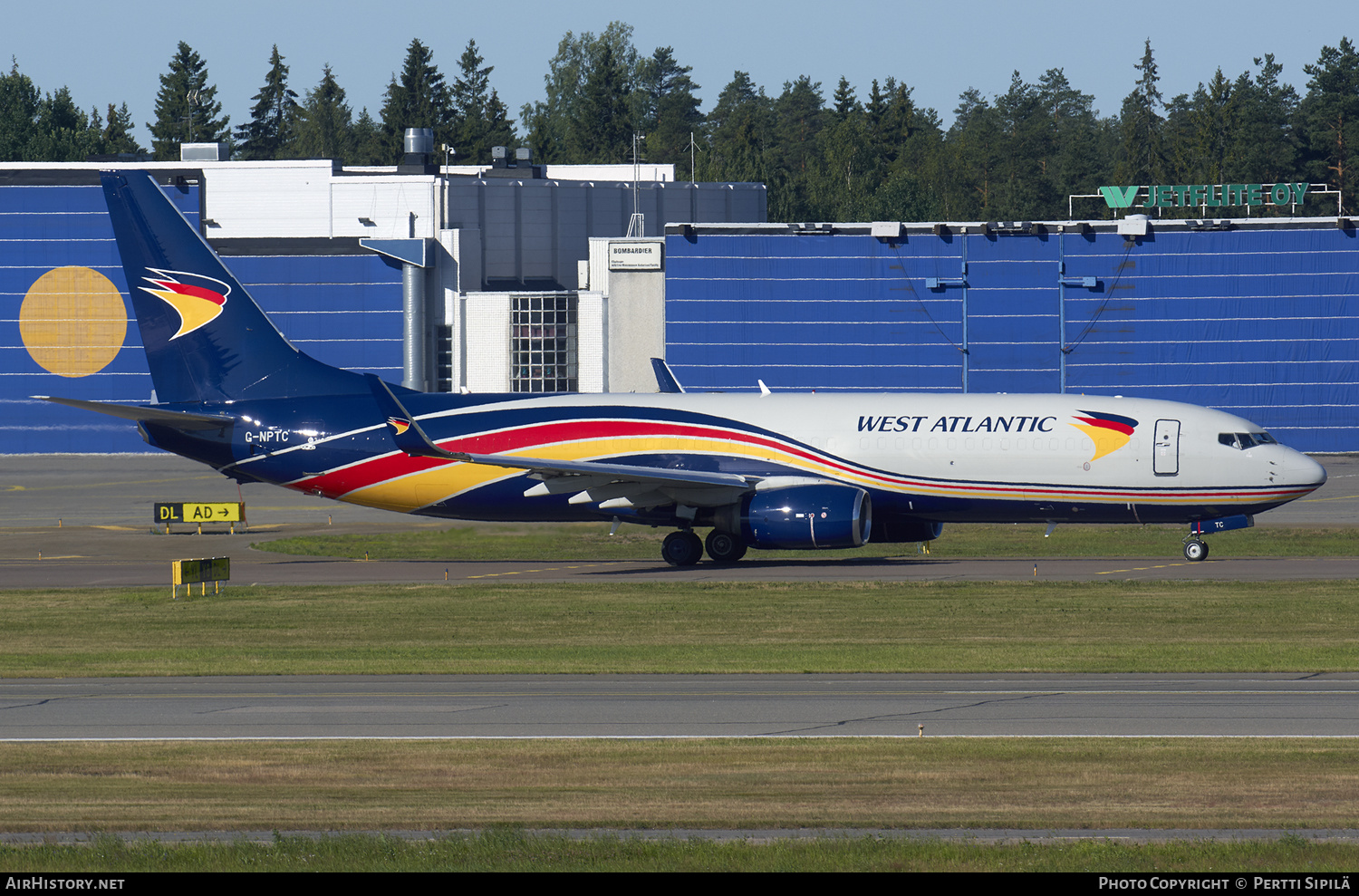 Aircraft Photo of G-NPTC | Boeing 737-83N(BCF) | West Atlantic Cargo Airlines | AirHistory.net #148754