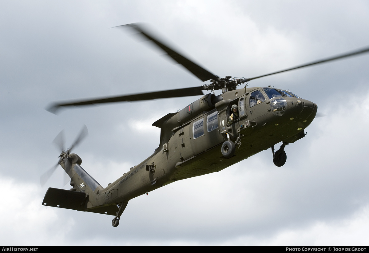 Aircraft Photo of 10-20281 / 20281 | Sikorsky UH-60M Black Hawk (S-70A) | USA - Army | AirHistory.net #148765