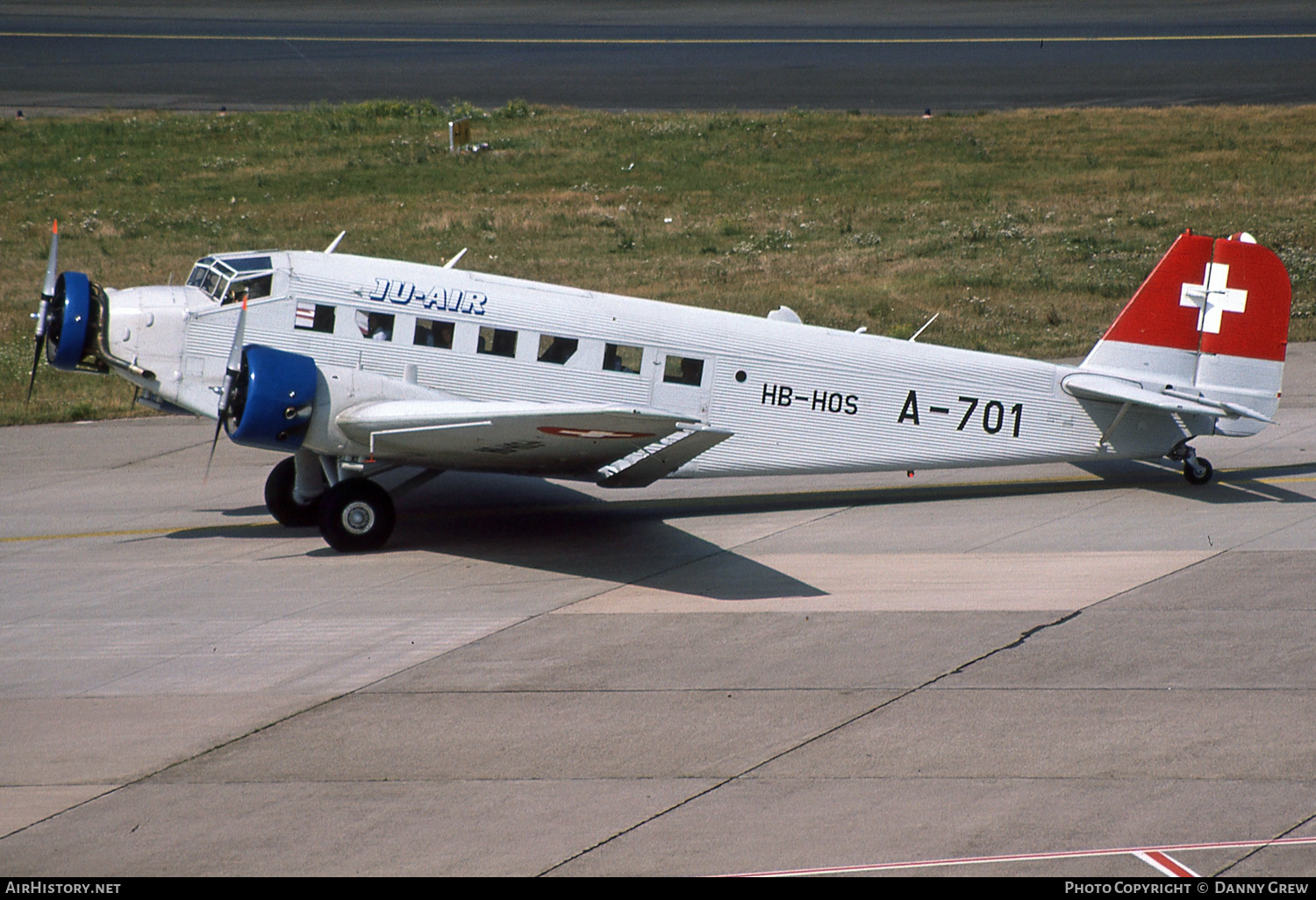 Aircraft Photo of HB-HOS / A-701 | Junkers Ju 52/3m g4e | Ju-Air | Switzerland - Air Force | AirHistory.net #148781