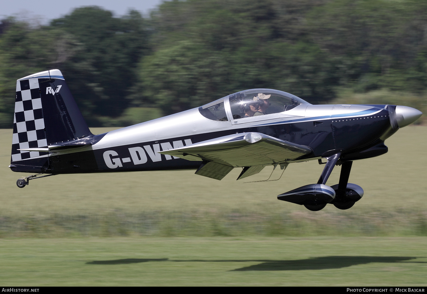 Aircraft Photo of G-DVMI | Van's RV-7 | AirHistory.net #148800