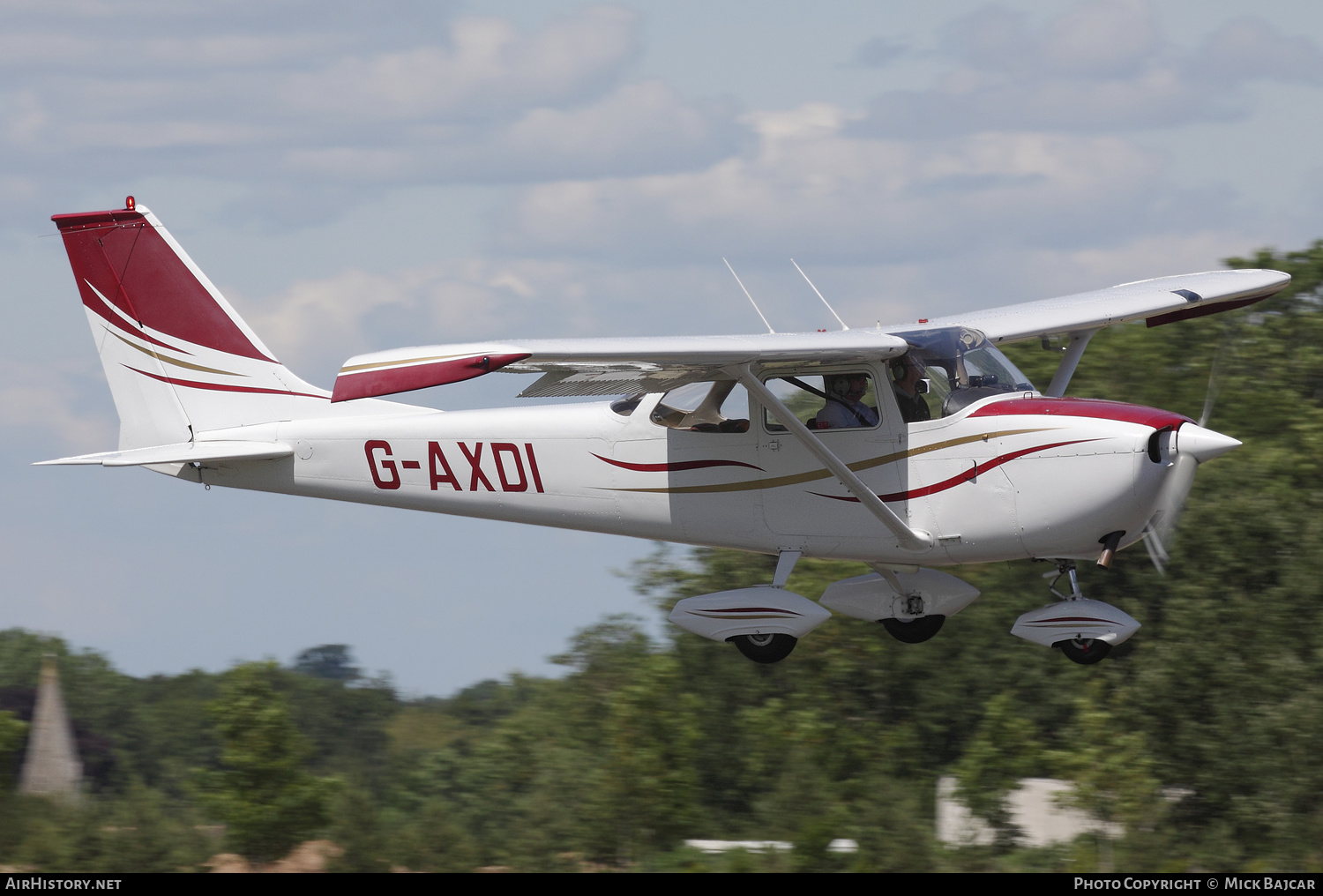 Aircraft Photo of G-AXDI | Reims F172H Skyhawk | AirHistory.net #148842