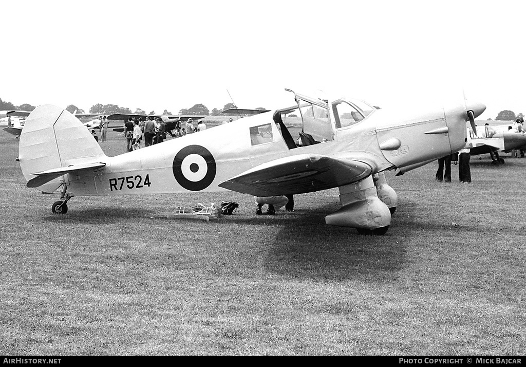 Aircraft Photo of G-AIWA / R7524 | Percival P.28 Proctor 1 | UK - Air Force | AirHistory.net #148944