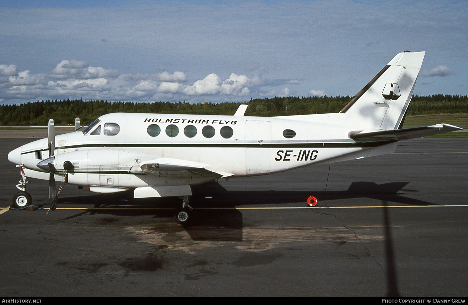 Aircraft Photo of SE-ING | Beech A100 King Air | Holmstroem Air | AirHistory.net #149002