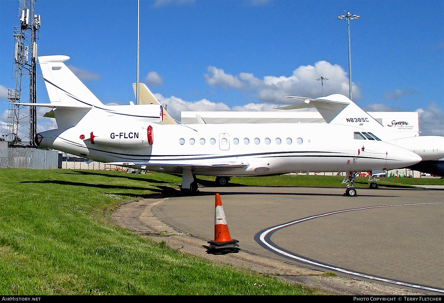 Aircraft Photo of G-FLCN | Dassault Falcon 900 | AirHistory.net #149125