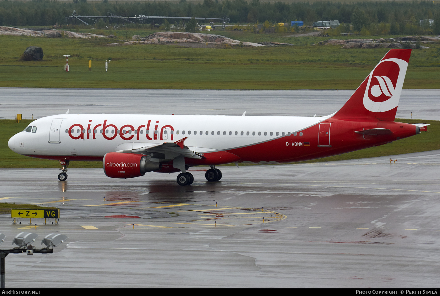 Aircraft Photo of D-ABNW | Airbus A320-214 | Air Berlin | AirHistory.net #149242