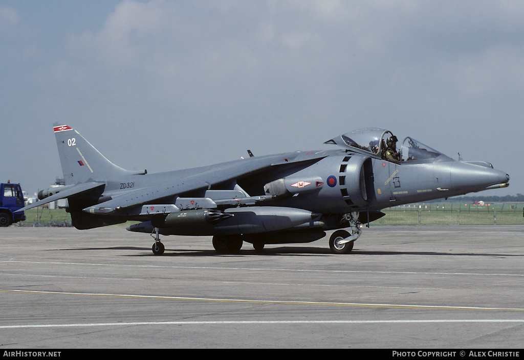 Aircraft Photo of ZD321 | British Aerospace Harrier GR7 | UK - Air Force | AirHistory.net #149248
