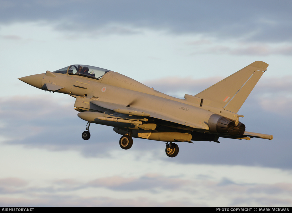 Aircraft Photo of ZK382 | Eurofighter EF-2000 Typhoon T3 | UK - Air Force | AirHistory.net #149260