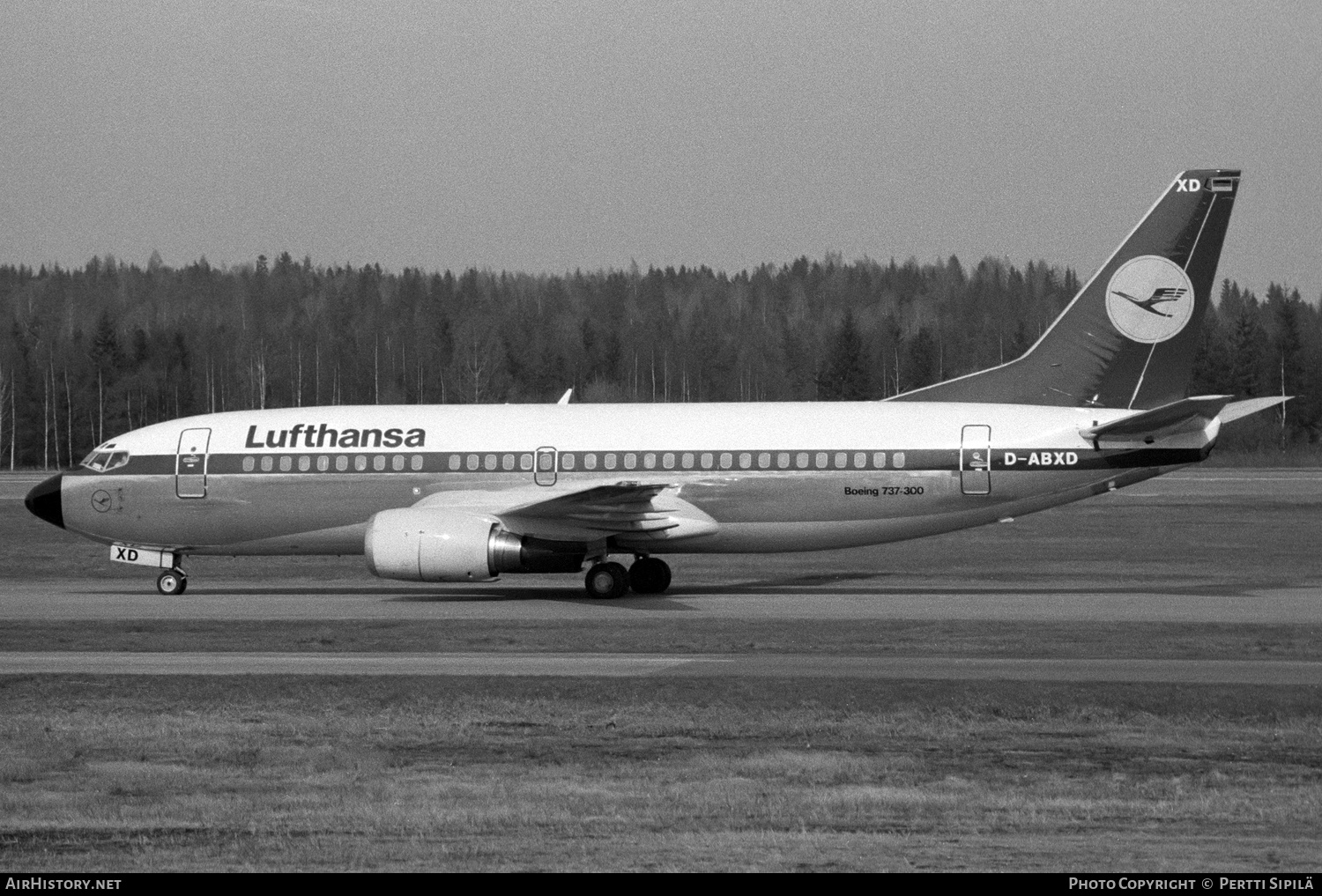 Aircraft Photo of D-ABXD | Boeing 737-330 | Lufthansa | AirHistory.net #149262
