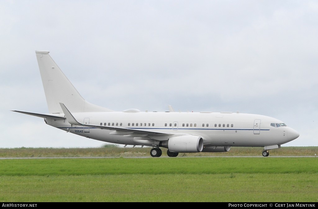 Aircraft Photo of 02-0042 / 20042 | Boeing C-40B | USA - Air Force | AirHistory.net #149371