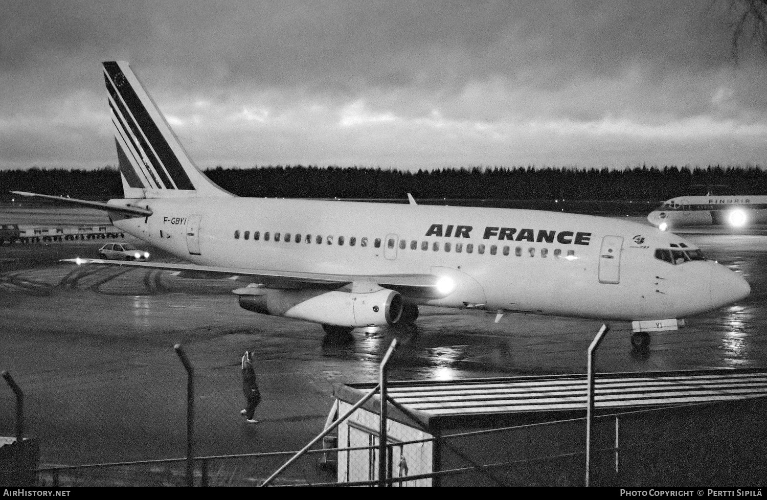 Aircraft Photo of F-GBYI | Boeing 737-228/Adv | Air France | AirHistory.net #149498