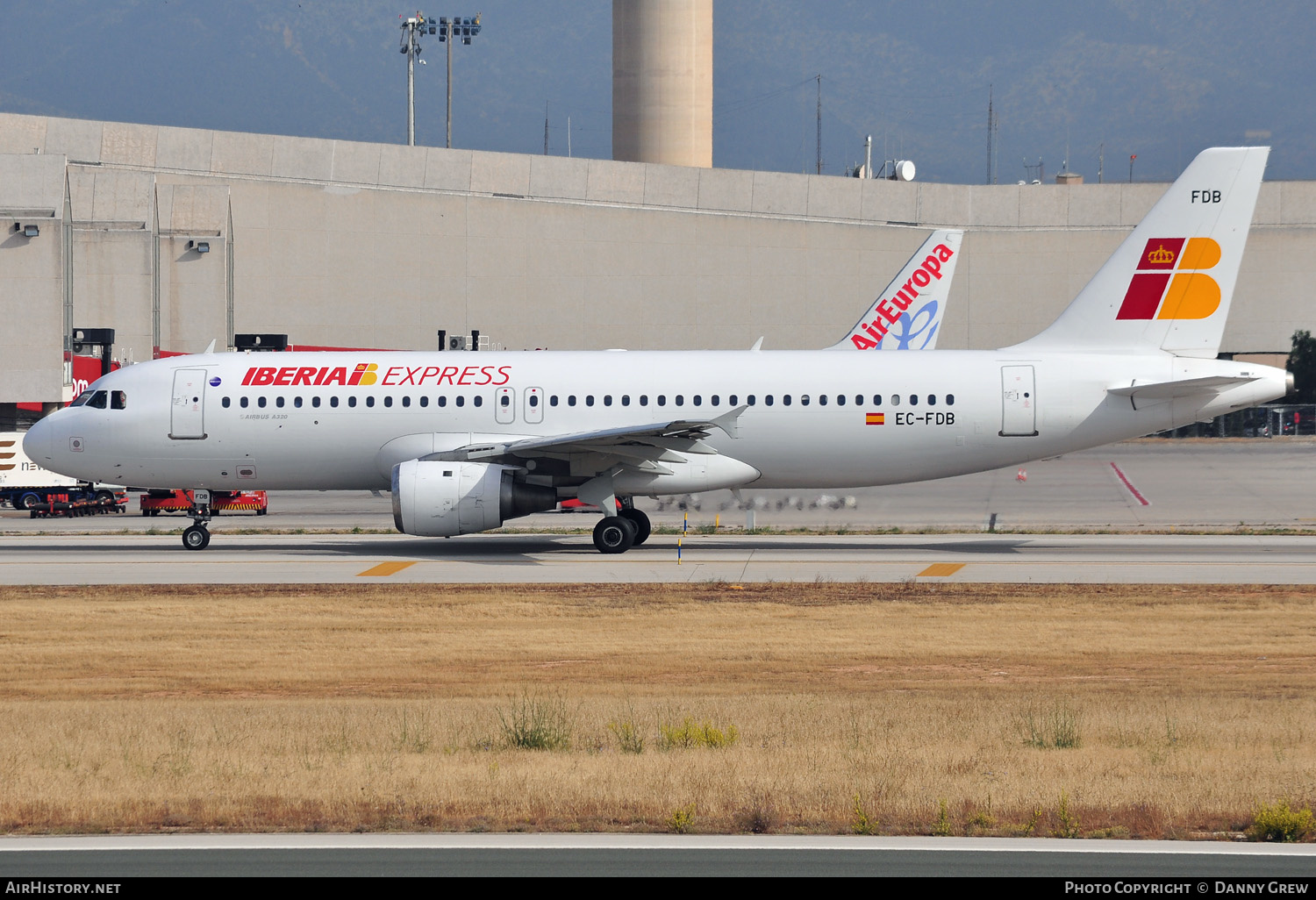 Aircraft Photo of EC-FDB | Airbus A320-211 | Iberia Express | AirHistory.net #149662