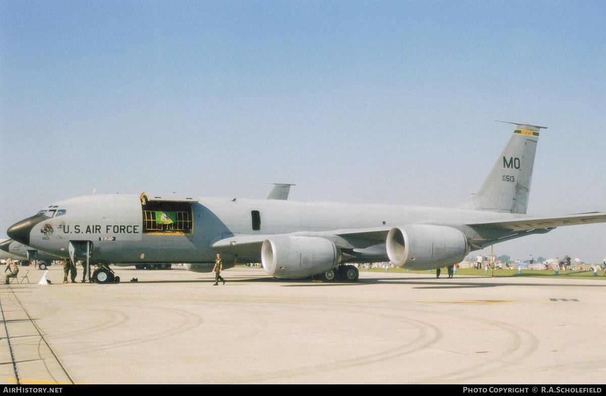 Aircraft Photo of 62-3513 / AF62-513 | Boeing KC-135R Stratotanker | USA - Air Force | AirHistory.net #149774