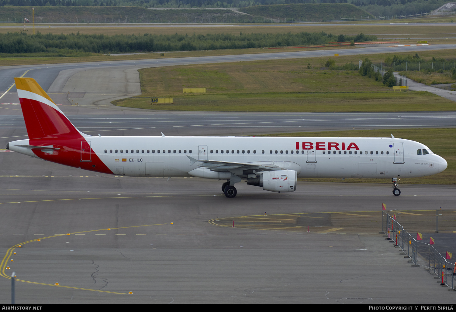 Aircraft Photo of EC-ILO | Airbus A321-212 | Iberia | AirHistory.net #149822