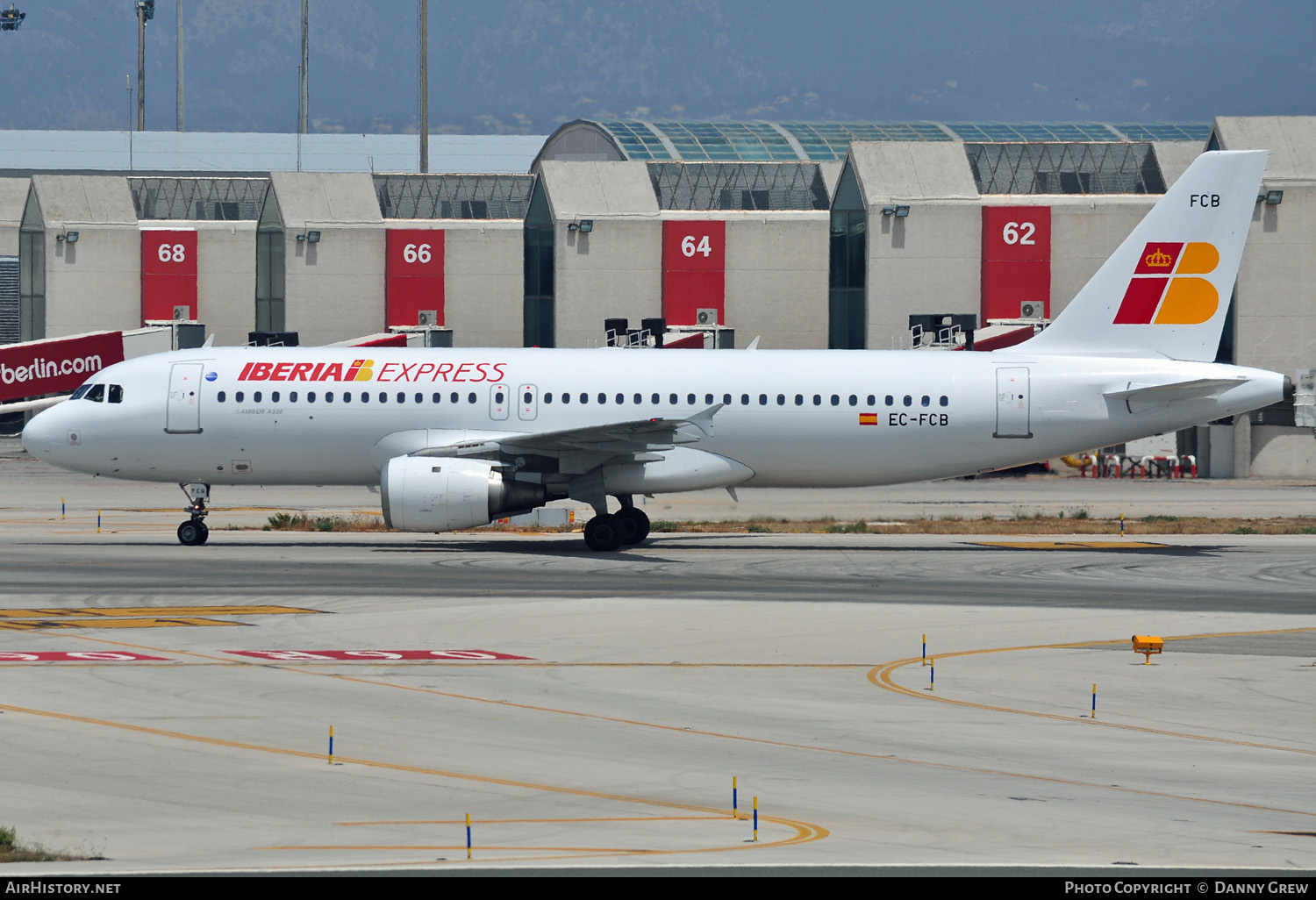 Aircraft Photo of EC-FCB | Airbus A320-211 | Iberia Express | AirHistory.net #149829