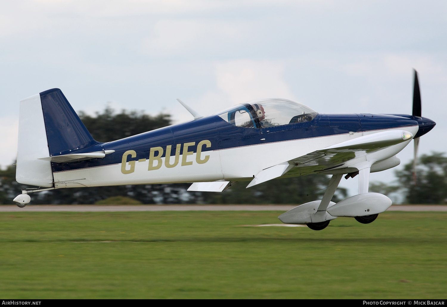 Aircraft Photo of G-BUEC | Van's RV-6 | AirHistory.net #149850