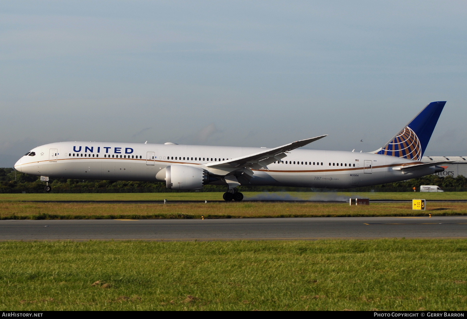Aircraft Photo of N12004 | Boeing 787-10 Dreamliner | United Airlines | AirHistory.net #149879