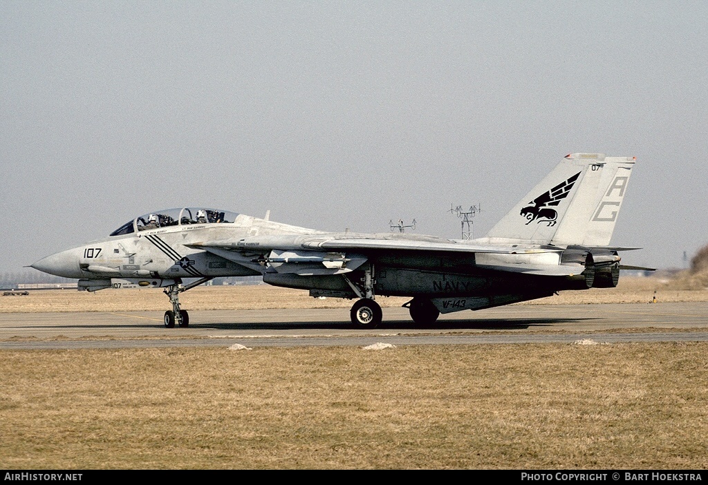 Aircraft Photo of 162927 | Grumman F-14B Tomcat | USA - Navy | AirHistory.net #149959