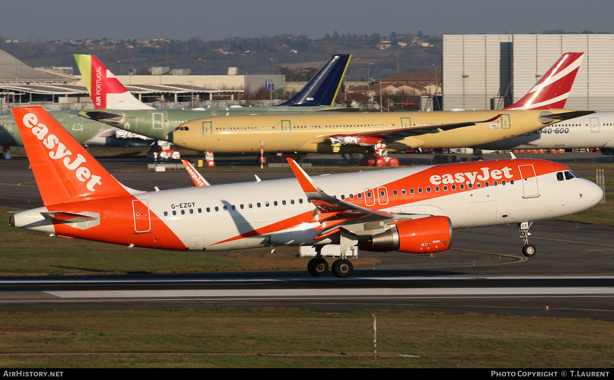 Aircraft Photo of G-EZGY | Airbus A320-214 | EasyJet | AirHistory.net #150029