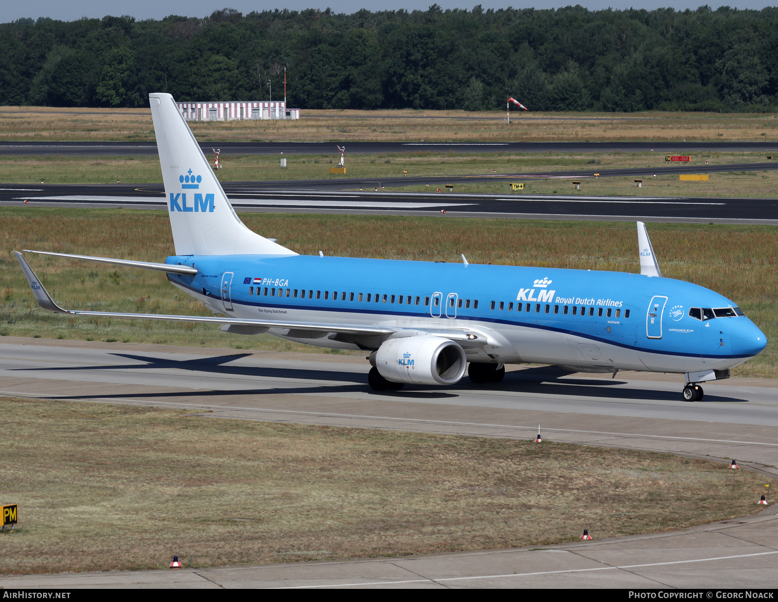 Aircraft Photo of PH-BGA | Boeing 737-8K2 | KLM - Royal Dutch Airlines | AirHistory.net #150090