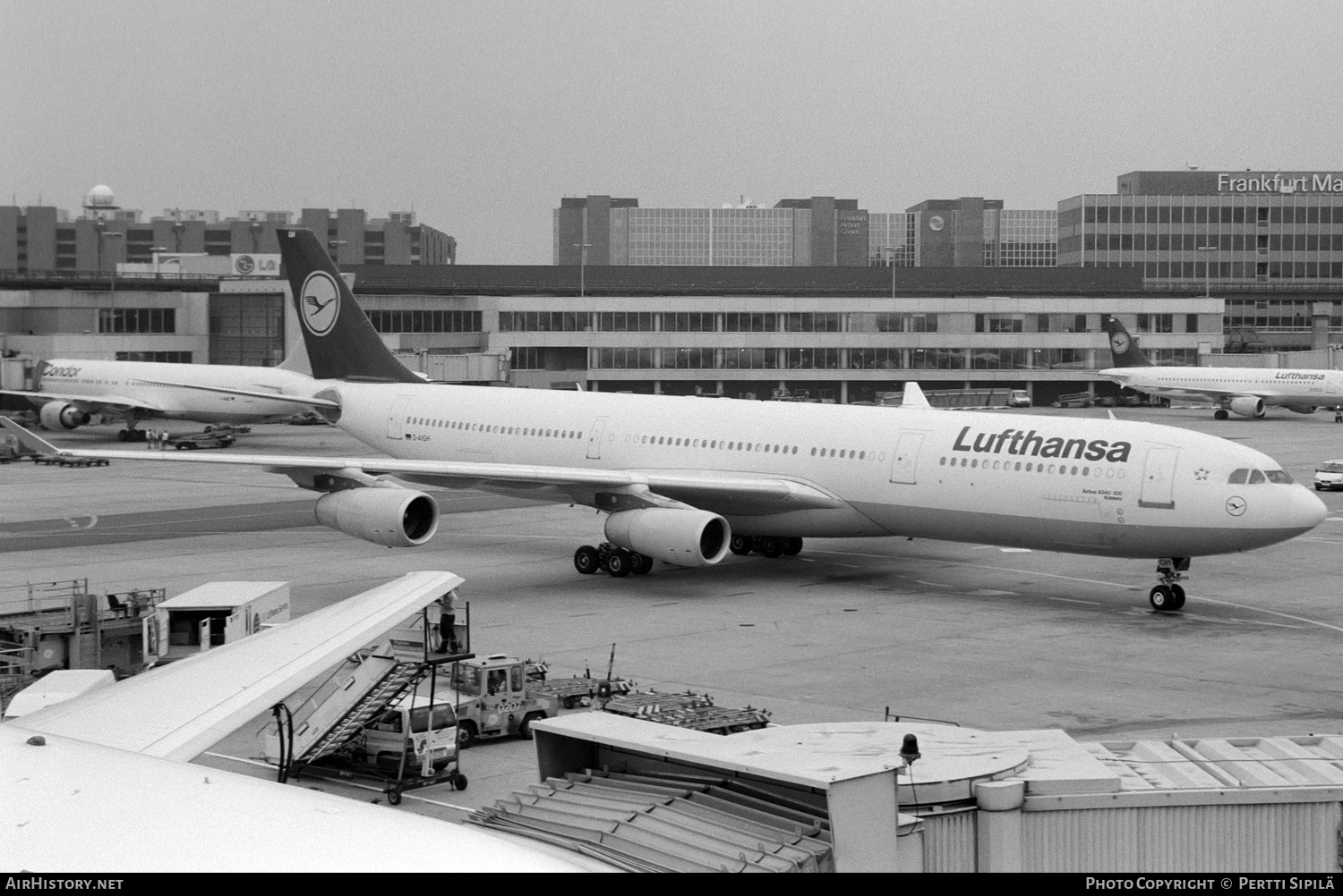 Aircraft Photo of D-AIGH | Airbus A340-311 | Lufthansa | AirHistory.net #150111