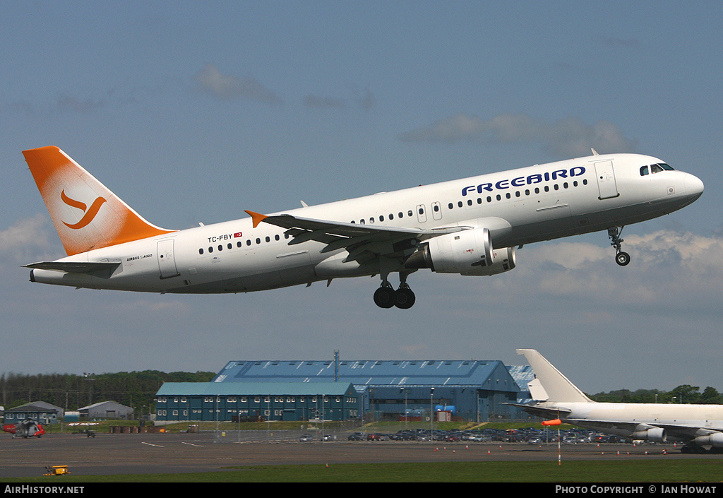 Aircraft Photo of TC-FBY | Airbus A320-211 | Freebird Airlines | AirHistory.net #150157
