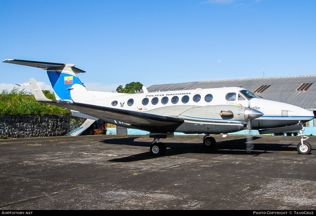 Aircraft Photo of PNE-220 | Hawker Beechcraft 350ER King Air (B300) | Ecuador - Police | AirHistory.net #150460