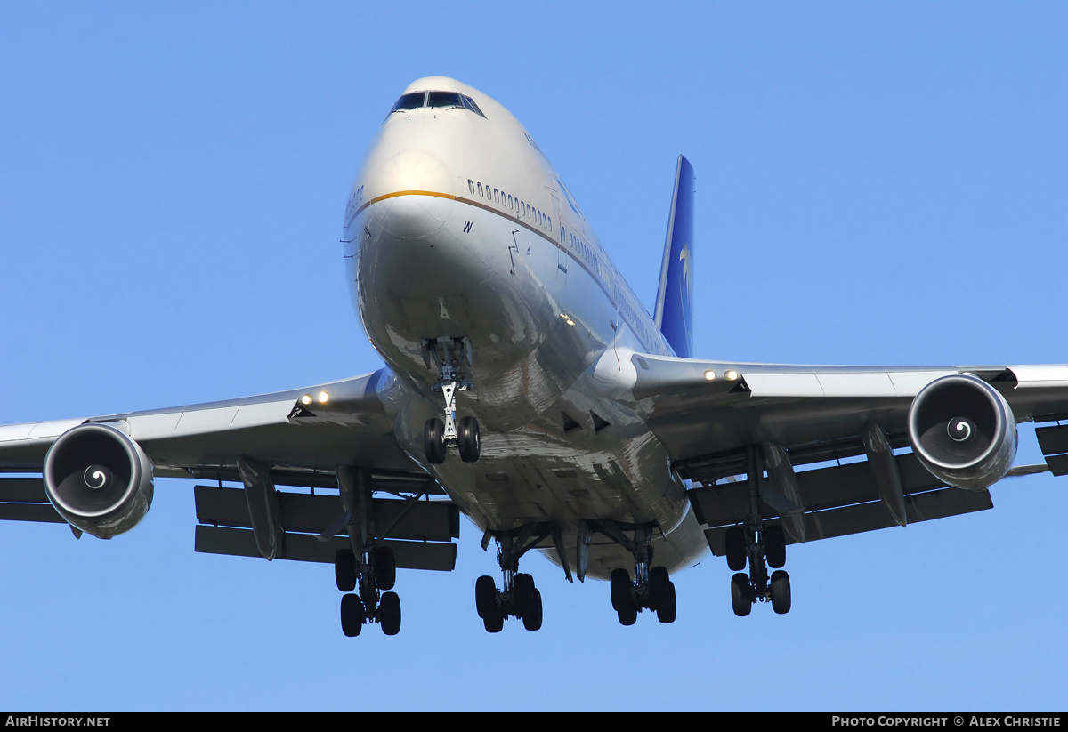 Aircraft Photo of HZ-AIW | Boeing 747-468 | Saudi Arabian Airlines | AirHistory.net #150544