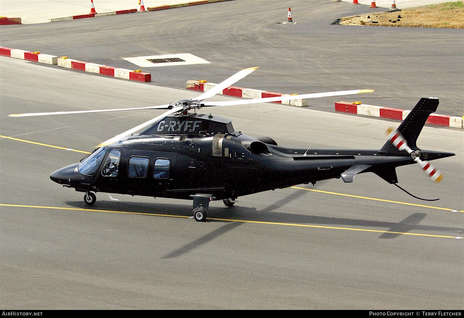 Aircraft Photo of G-RYFF | Agusta A-109S Grand | AirHistory.net #150730