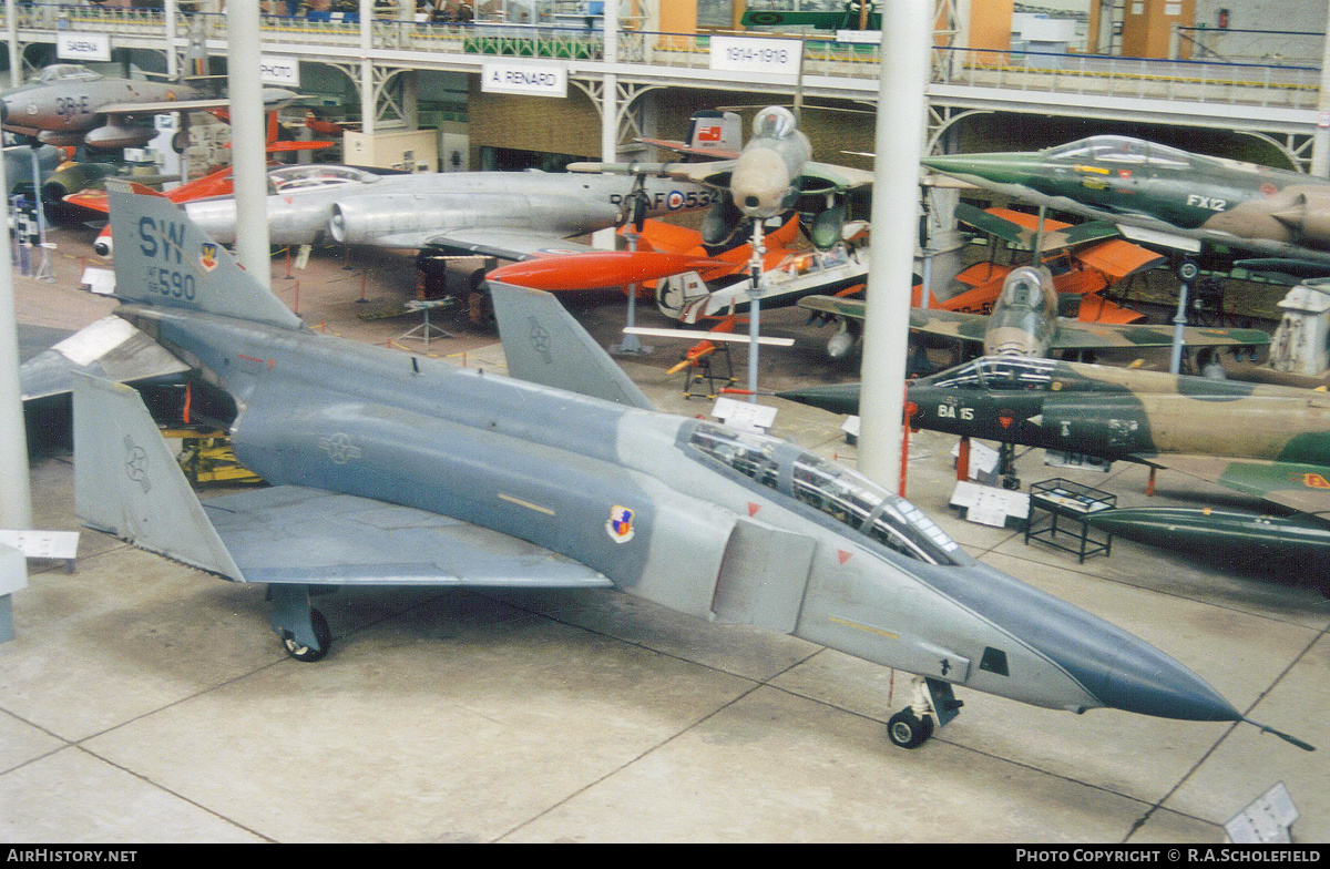 Aircraft Photo of 68-0590 / AF68-590 | McDonnell Douglas RF-4C Phantom II | USA - Air Force | AirHistory.net #150797