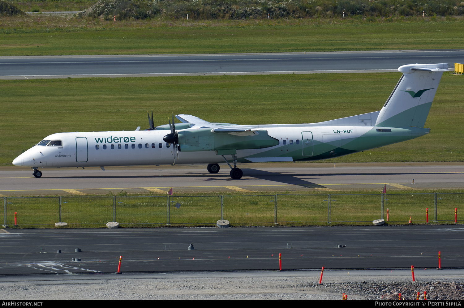 Aircraft Photo of LN-WDF | Bombardier DHC-8-402 Dash 8 | Widerøe | AirHistory.net #150801