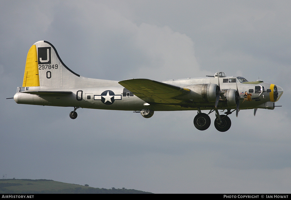 Aircraft Photo of N390TH / 297849 | Boeing B-17G Flying Fortress | USA - Air Force | AirHistory.net #150810