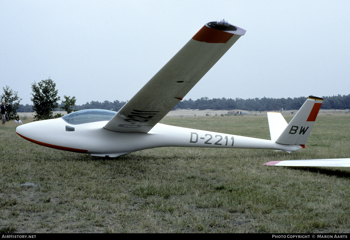Aircraft Photo of D-2211 | Start & Flug H-101 Salto | AirHistory.net #150814