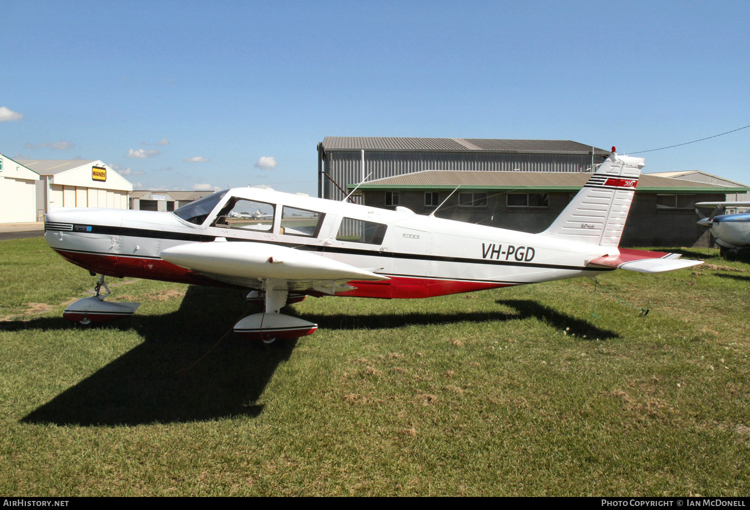 Aircraft Photo of VH-PGD | Piper PA-32-300 Cherokee Six C | AirHistory.net #150862