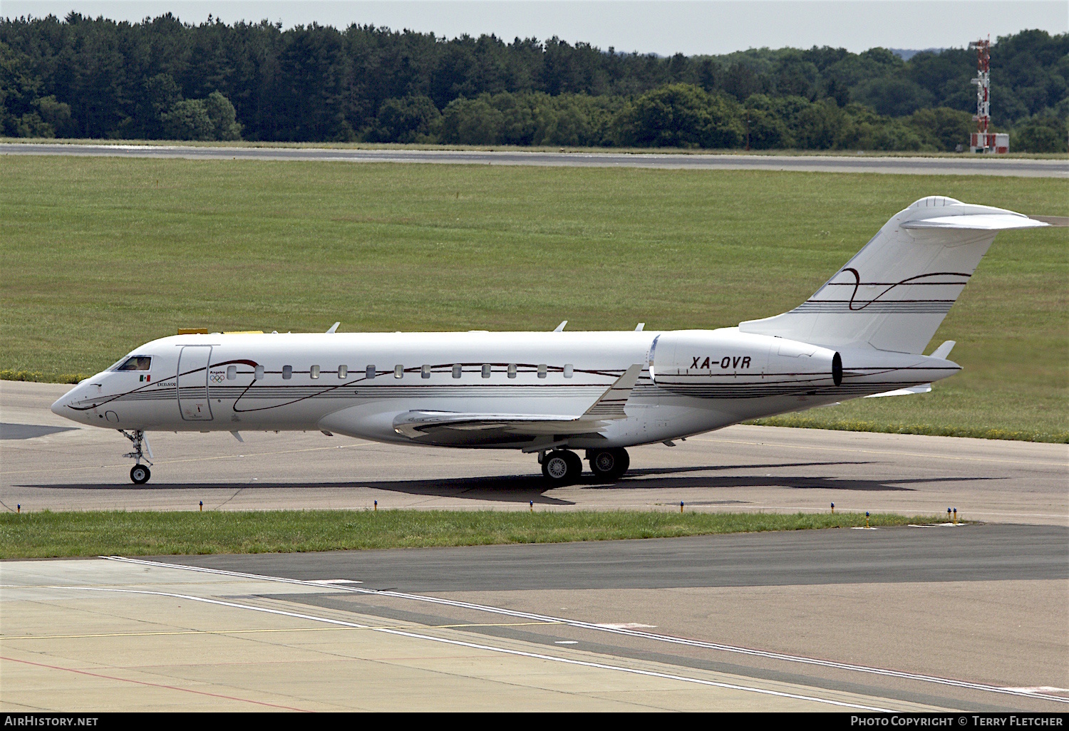 Aircraft Photo of XA-OVR | Bombardier Global 6000 (BD-700-1A10) | AirHistory.net #150877