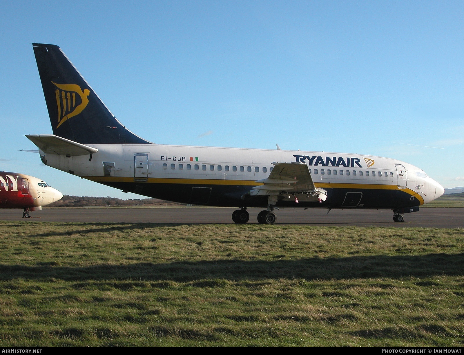 Aircraft Photo of EI-CJH | Boeing 737-204/Adv | Ryanair | AirHistory.net #150909