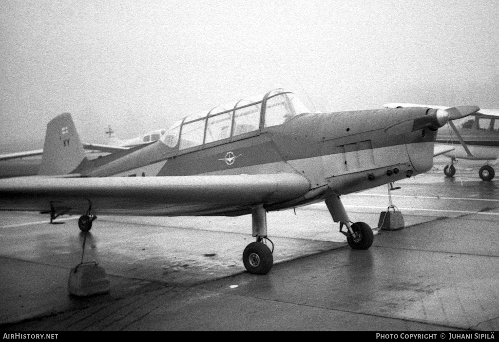 Aircraft Photo of OH-TZA | Zlin Z-126 Trener 2 | AirHistory.net #150993