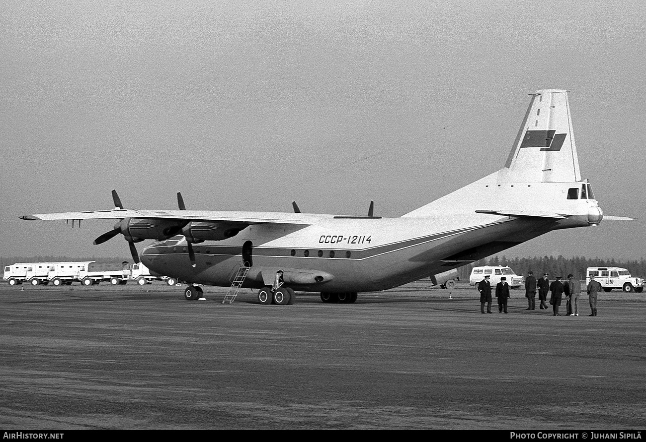 Aircraft Photo of CCCP-12114 | Antonov An-12 | Aeroflot | AirHistory.net #151057