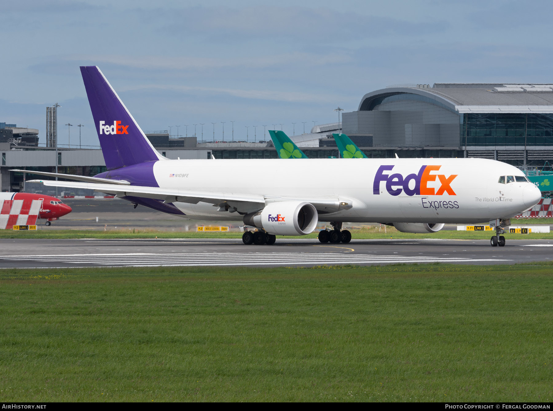 Aircraft Photo of N109FE | Boeing 767-3S2F/ER | FedEx Express | AirHistory.net #151093
