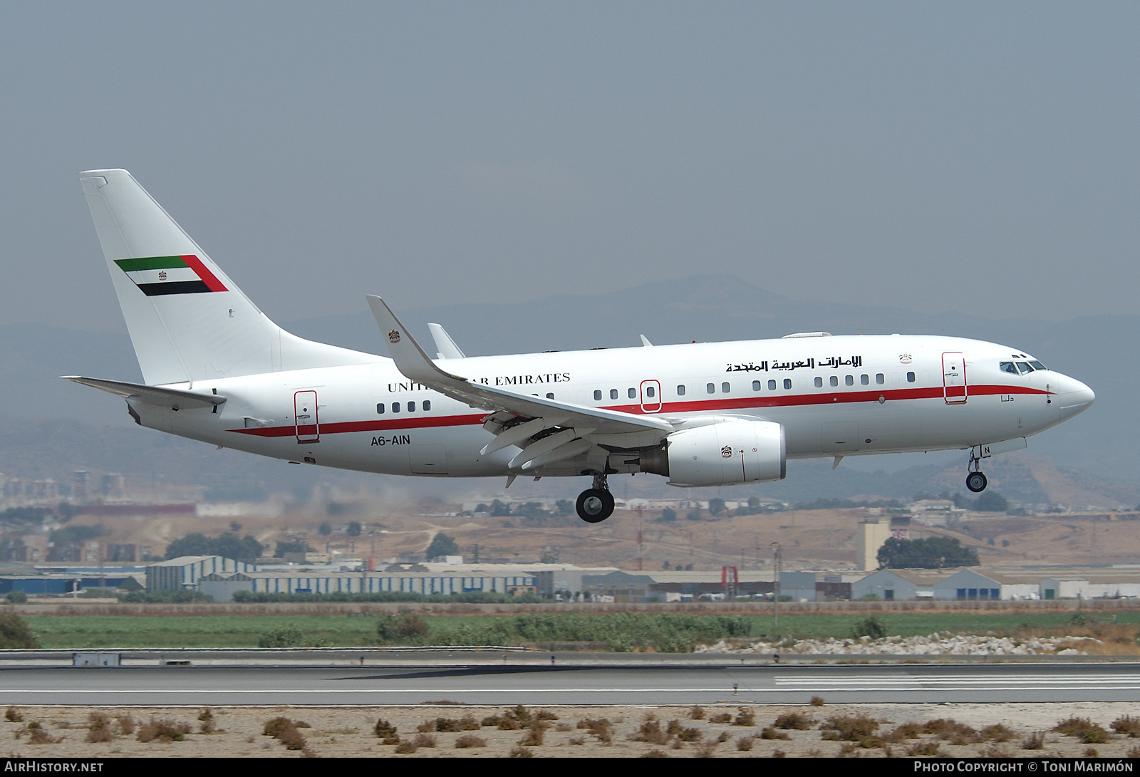 Aircraft Photo of A6-AIN | Boeing 737-7Z5 BBJ | United Arab Emirates Government | AirHistory.net #151129