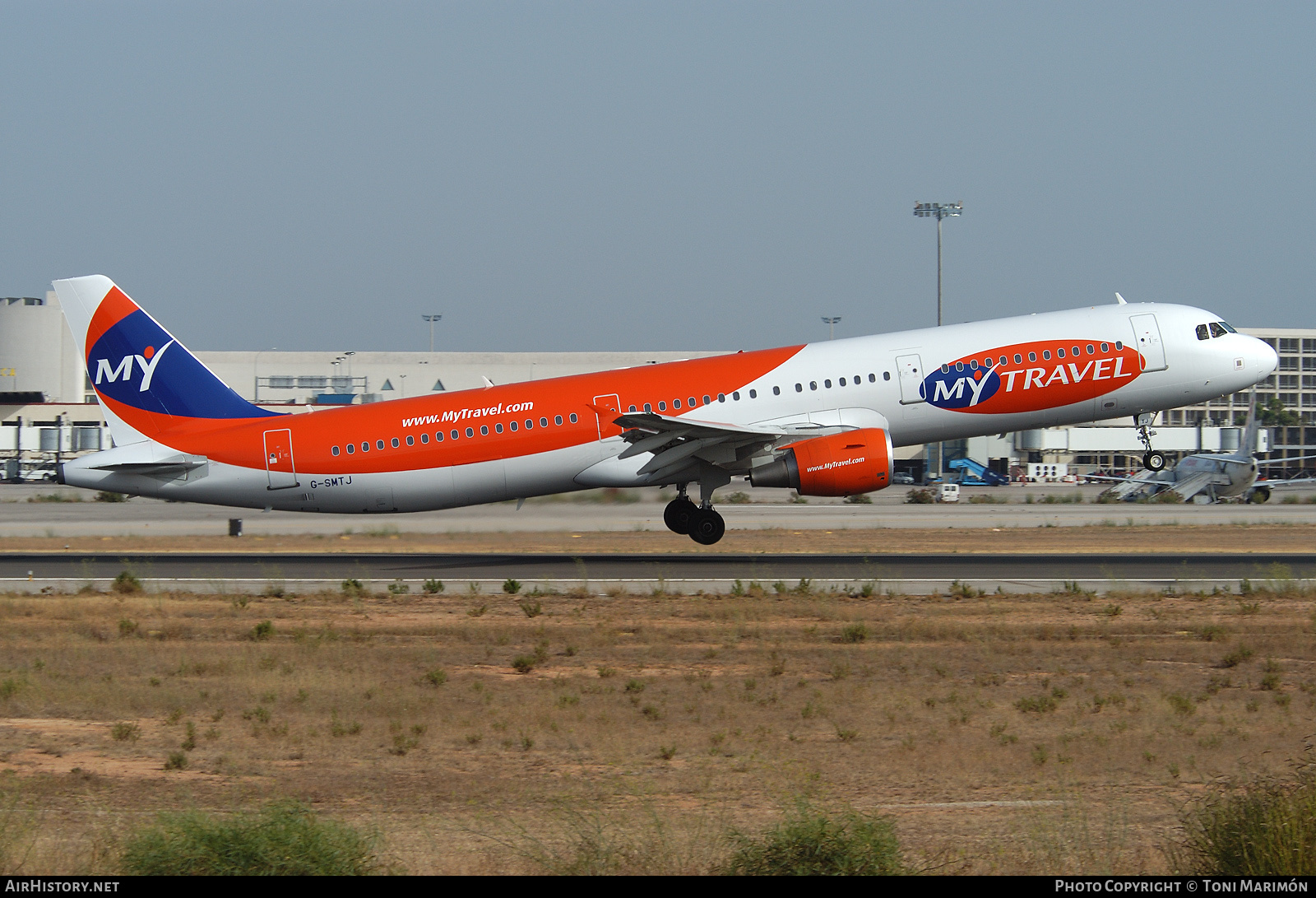 Aircraft Photo of G-SMTJ | Airbus A321-211 | MyTravel Airways | AirHistory.net #151131